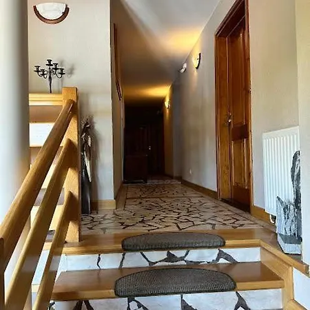 Róża 3*