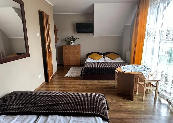 Roza بيت ضيافة Chłapowo