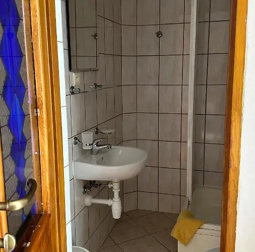 Roza بيت ضيافة 3*